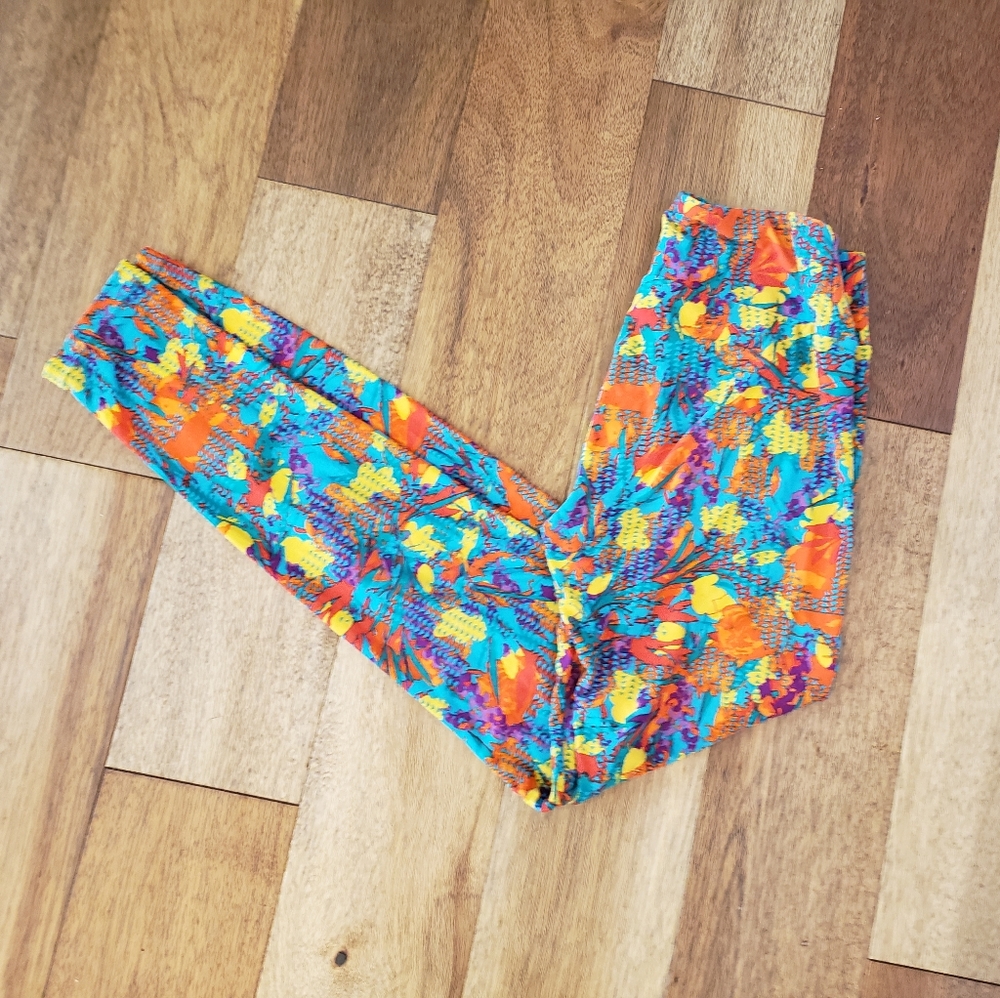 Lularoe Autism Awareness bright pattern OS leggings